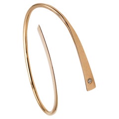 Vintage Betty Cooke 1990 Asymmetrical Sculptural Bangle In 14Kt Gold With One Diamond
