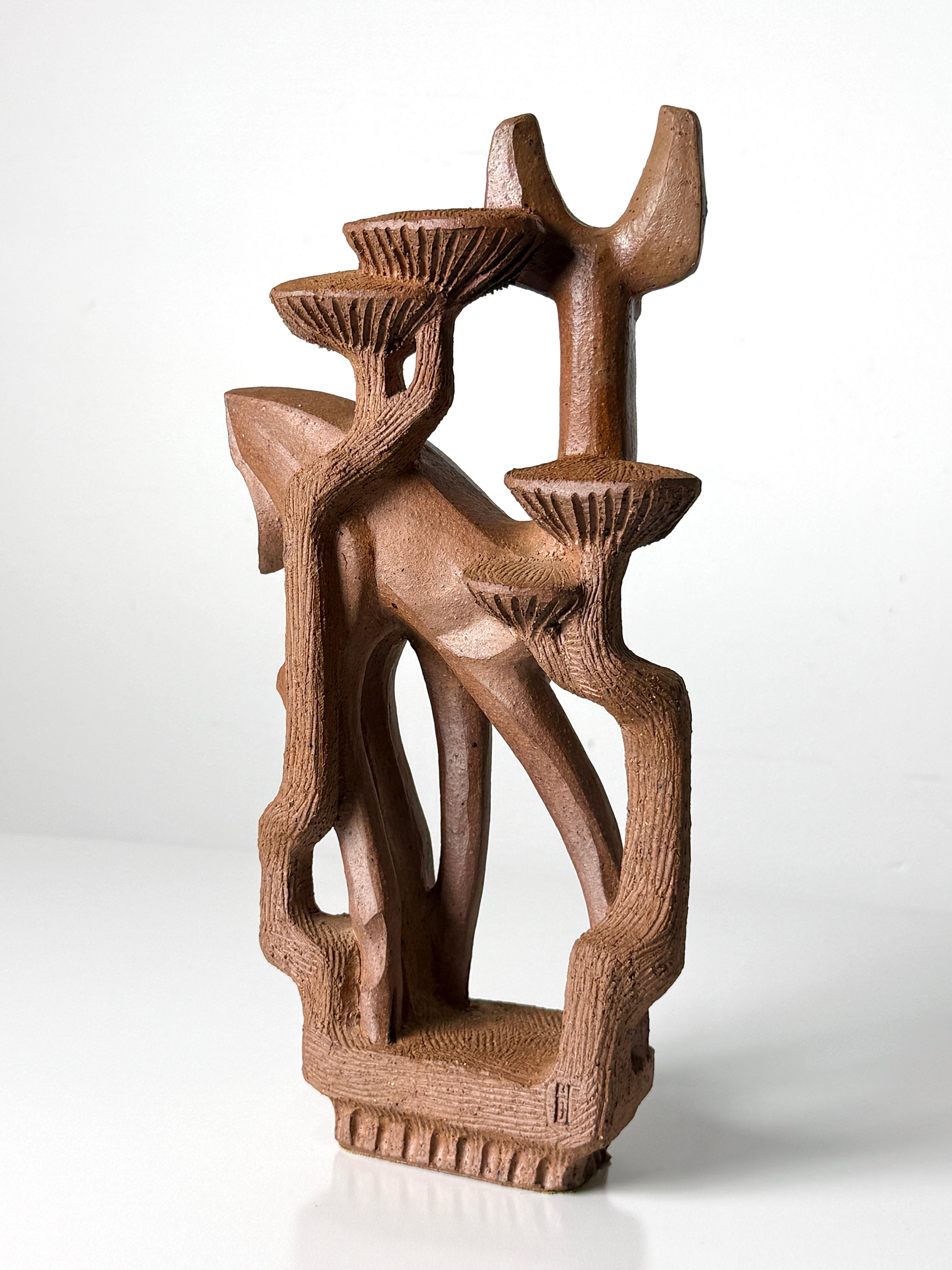 Betty Davenport Ford Sculpture moderniste en céramique représentant un cerf, Californie moderne années 1950 en vente 1