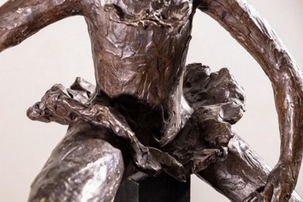 Betty Jacobs Moderne Ballerina-Figur aus Bronze, brutalistische Skulptur auf Sockel, 1970 im Angebot 9