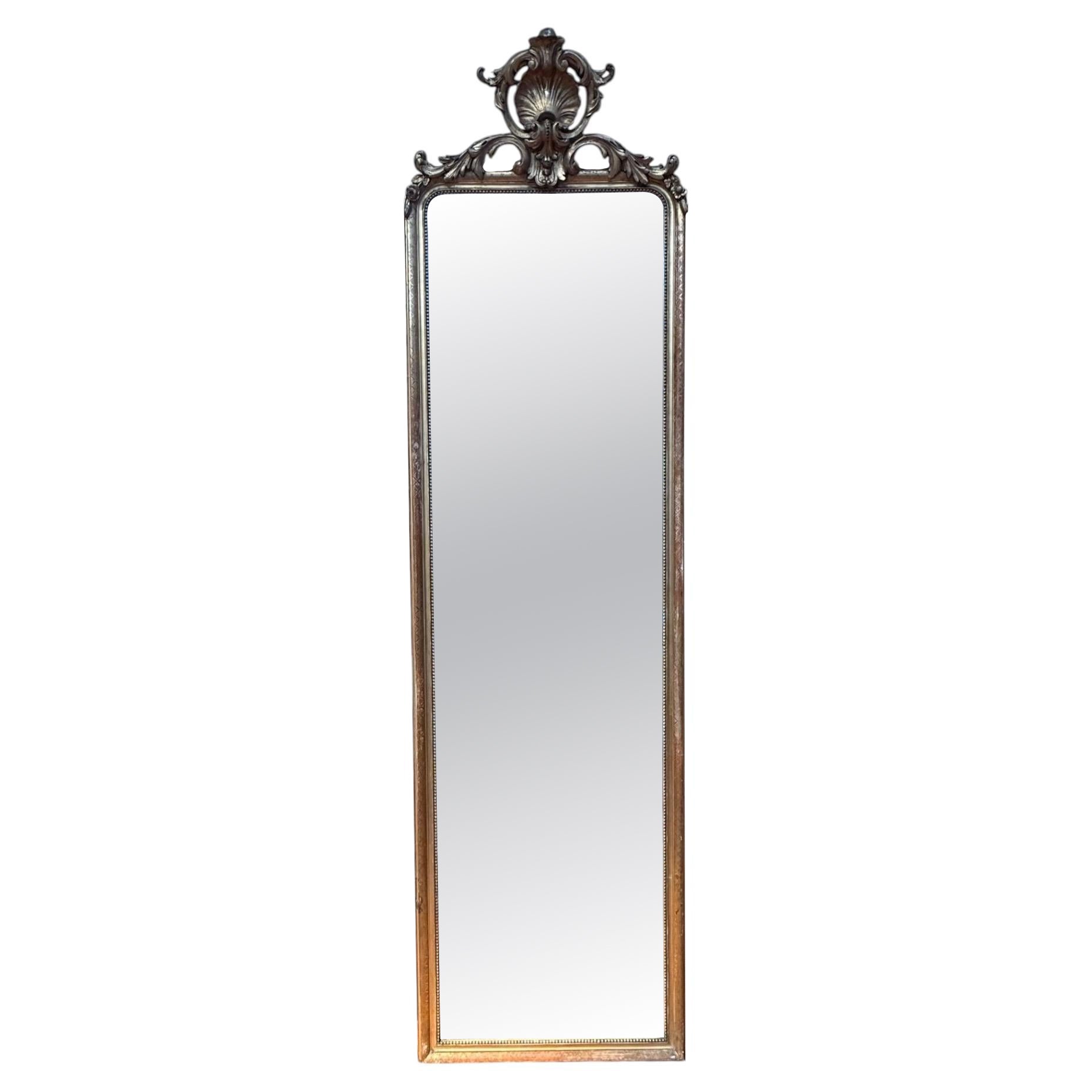 Between-two mirror with pediment — Louis-Philippe period — Stuccoed wood gilded For Sale