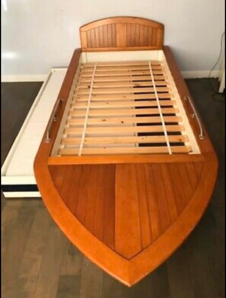 Beautiful Pottery Barn Boat Bed Trundle Storage Wood Deck Blue White