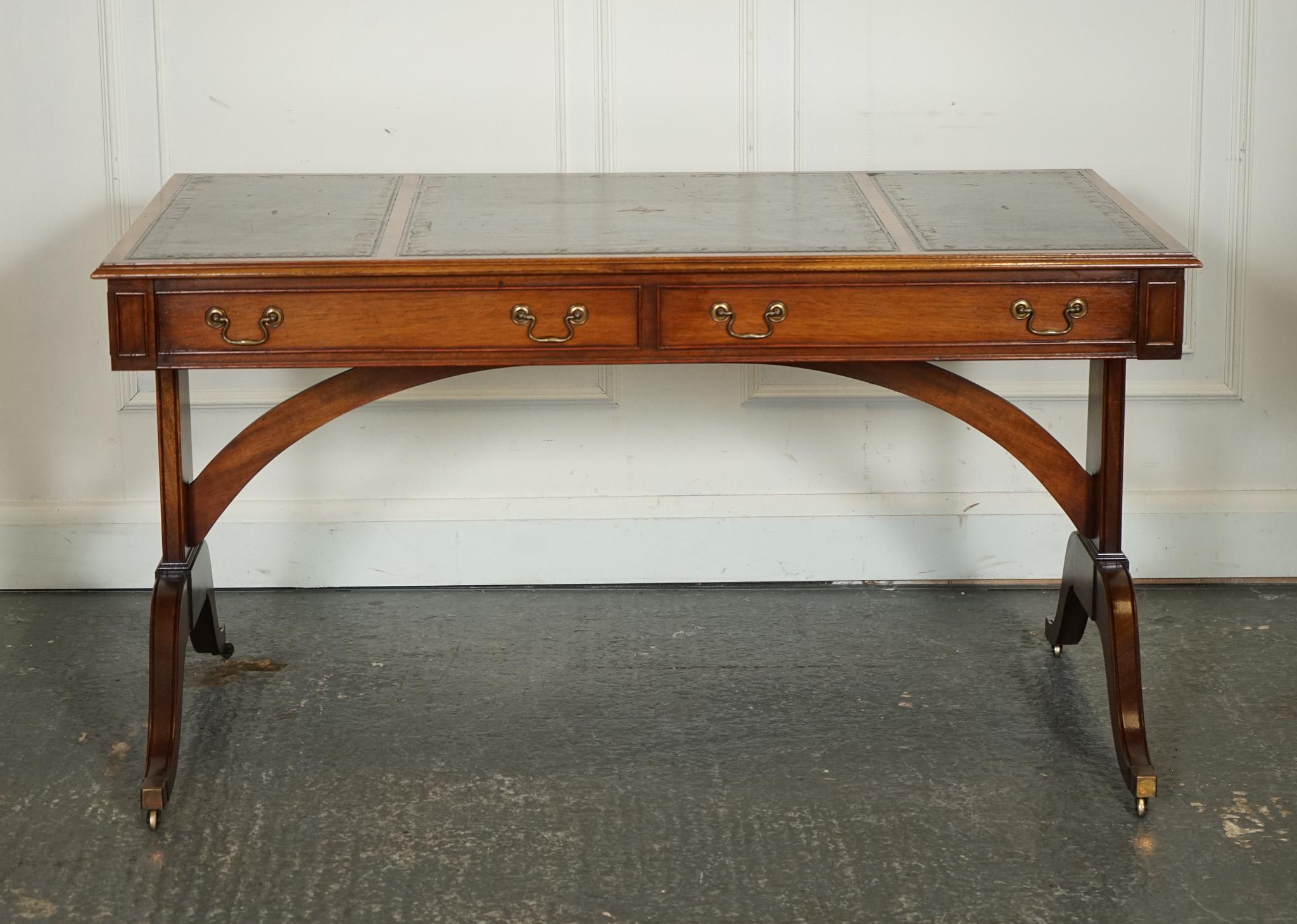 BEVAN FUNNEL REGENCY Style TWO DRAWERS WRITiNG OFFICE DESK TABLE GRÜNEES LEDER im Angebot 7