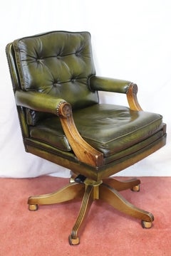 Bevan Funnel Reprodux , superbe fauteuil pivotant en noyer et cuir