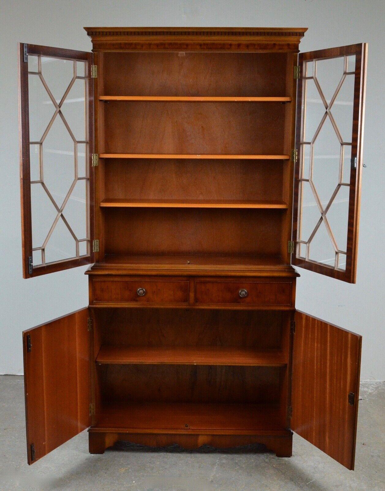 20th Century Bevan Funnell Astral Glazed Hardwood Library Display Bookcase Regency Style For Sale