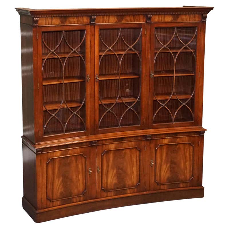 Ethan Allen British Colonial Cherry Wood Lighted Bookcase or Display ...