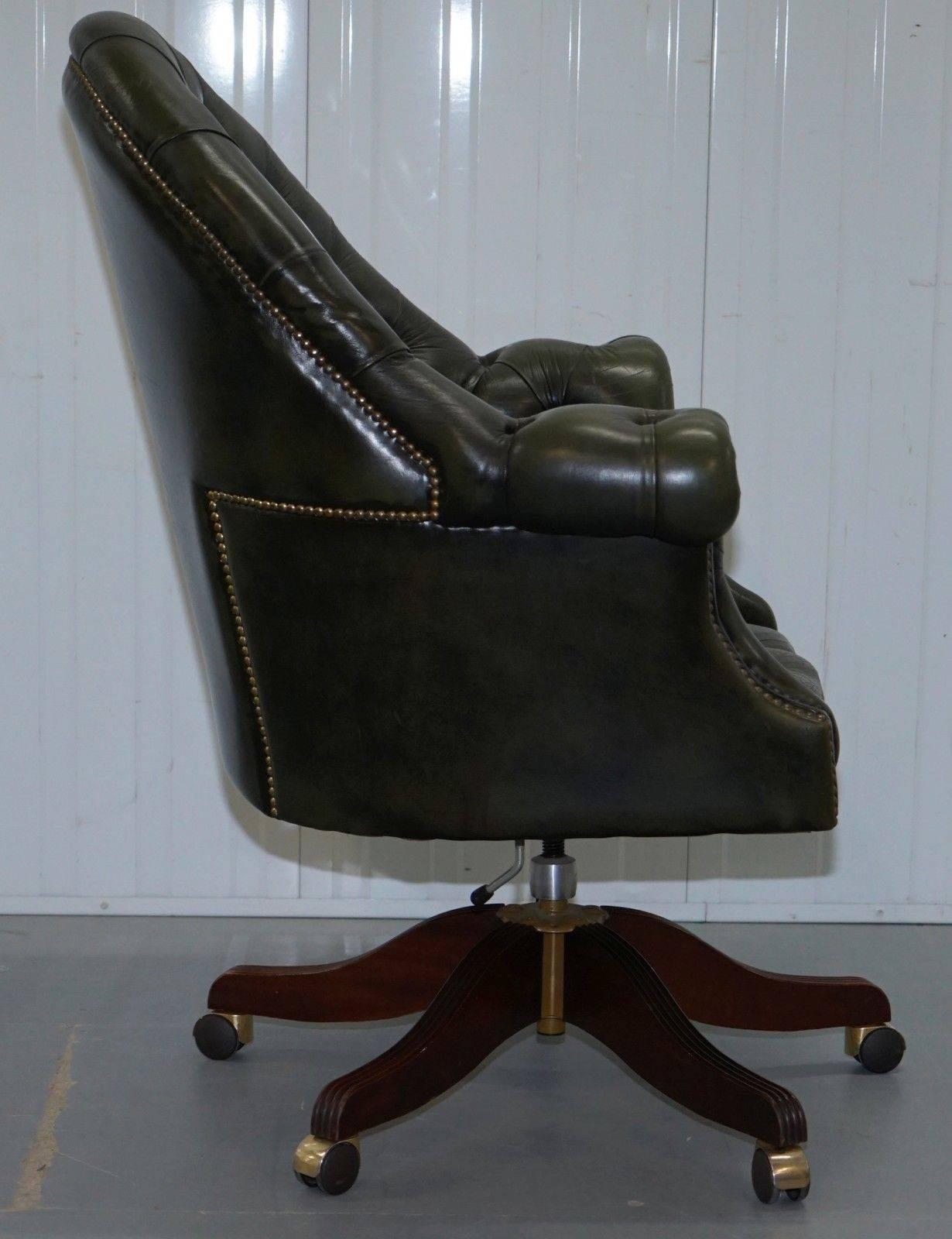 Modern Bevan Funnell Directors Green Leather Chesterfield Captains Chair