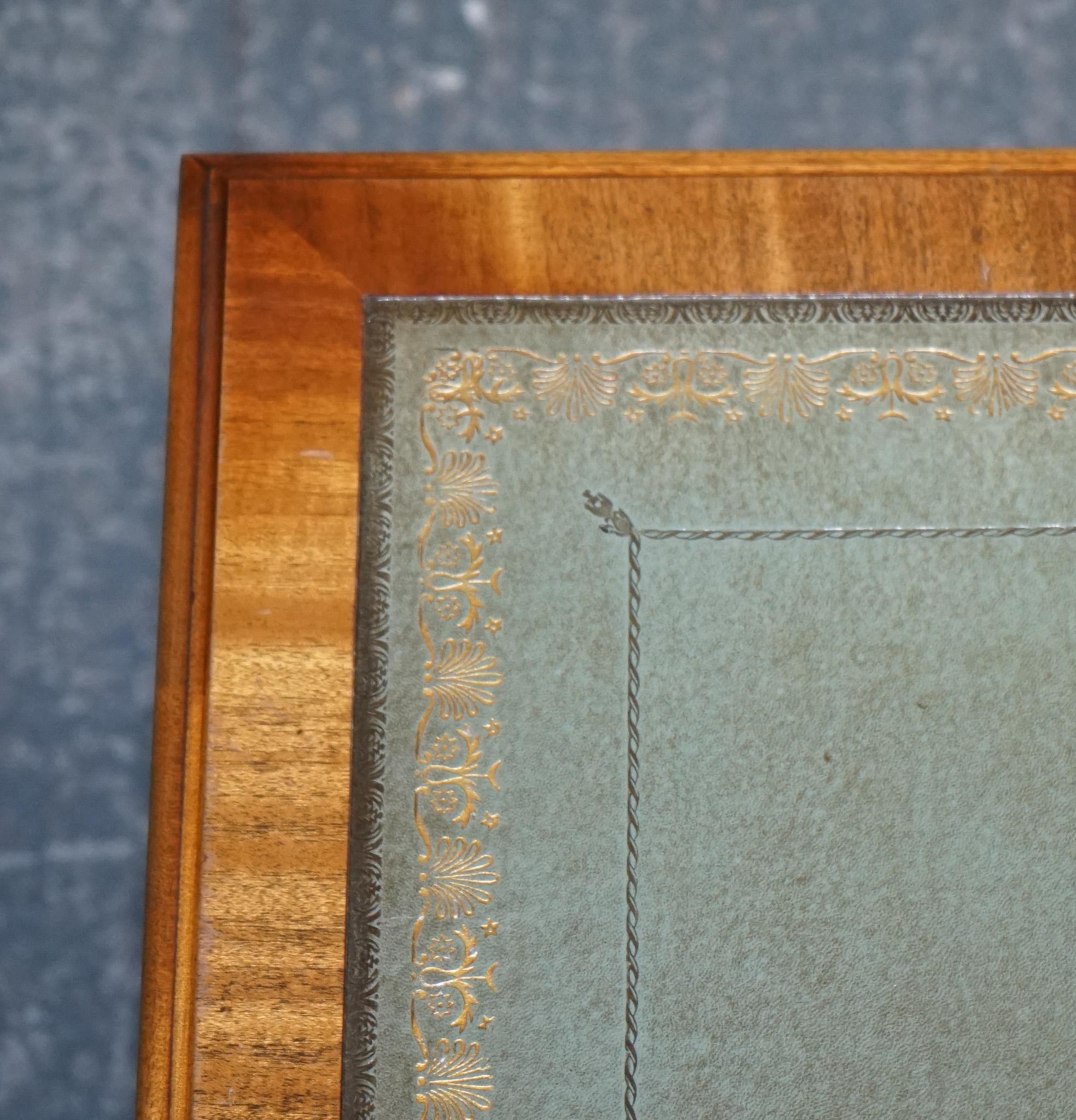 CABINET BEVAN FUNNELL RARE SAGE BLUE LEATHER VARIZE FOLDERS in vendita 8