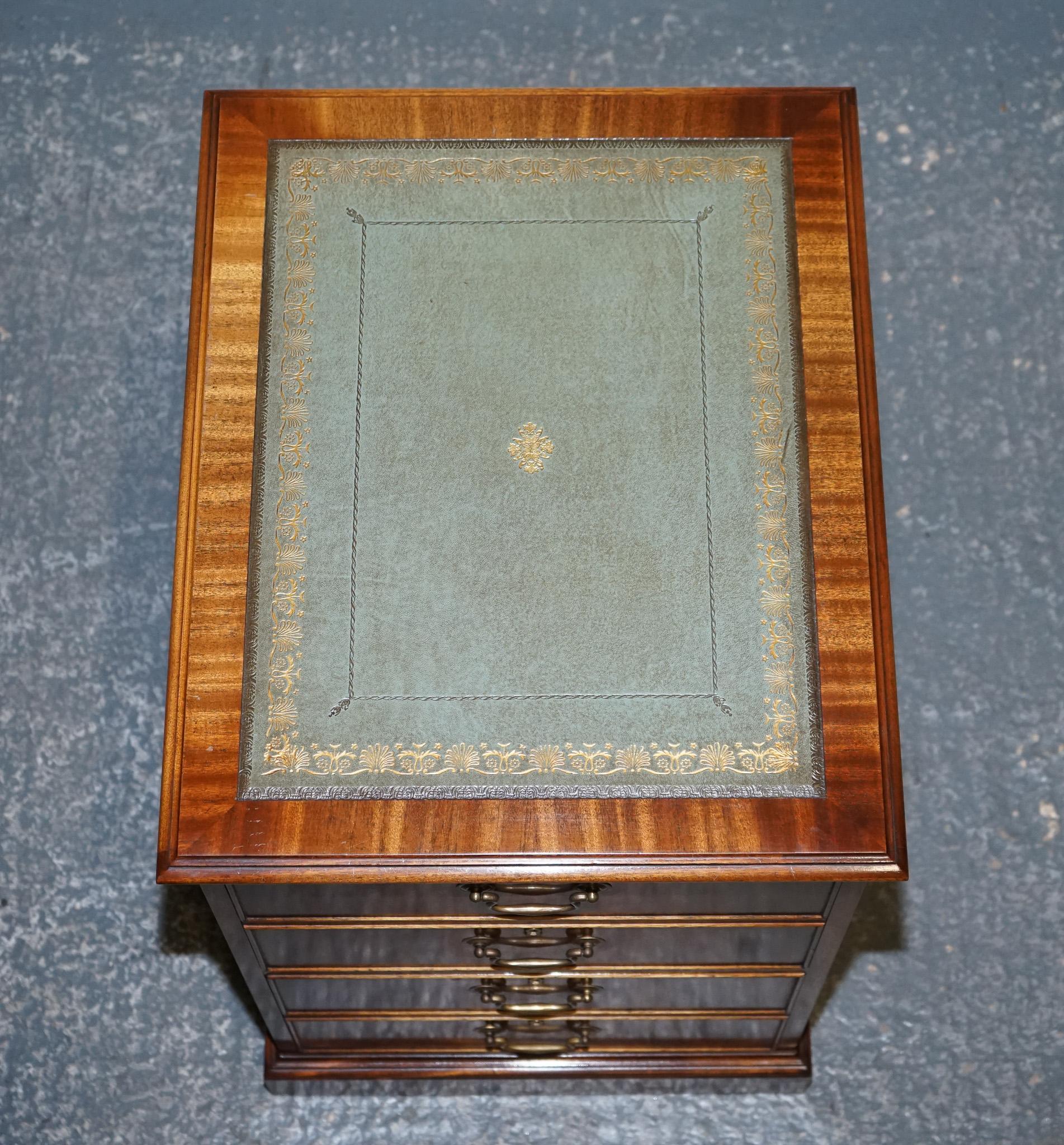 CABINET BEVAN FUNNELL RARE SAGE BLUE LEATHER VARIZE FOLDERS in vendita 12