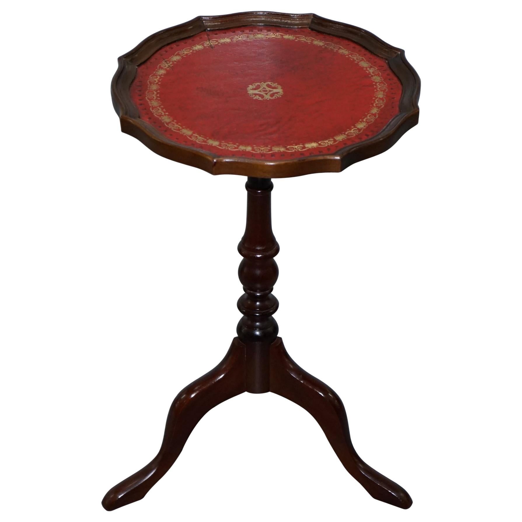 Bevan Funnell Mahogany Oxblood Pie Crest Edge Tripod Lamp Side End Wine Table
