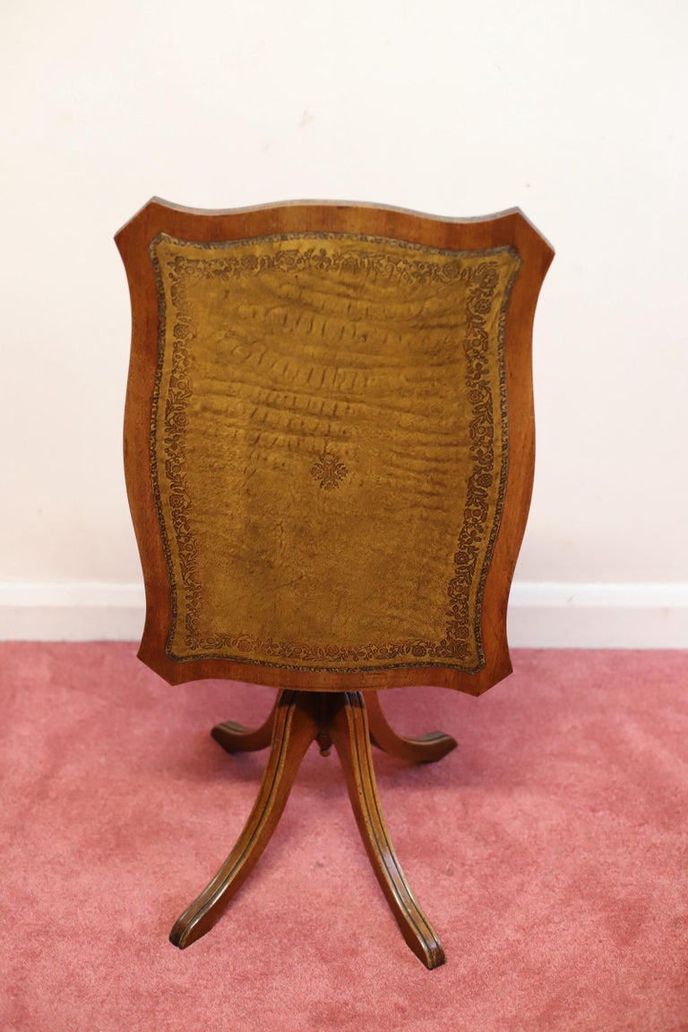 Bevan Funnell Reprodux Lovely Tilt Top Occasional Table For Sale