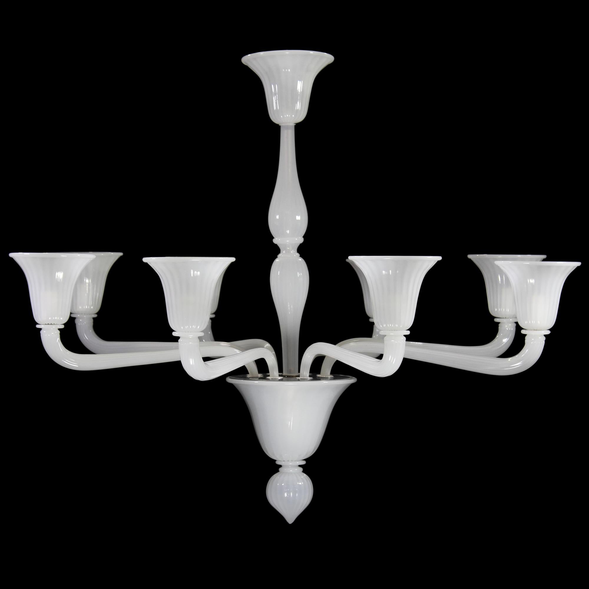 XXIe siècle et contemporain Lustre Bevante à 8 bras en soie Rigadin et verre de Murano Bevante par Multiforme en vente