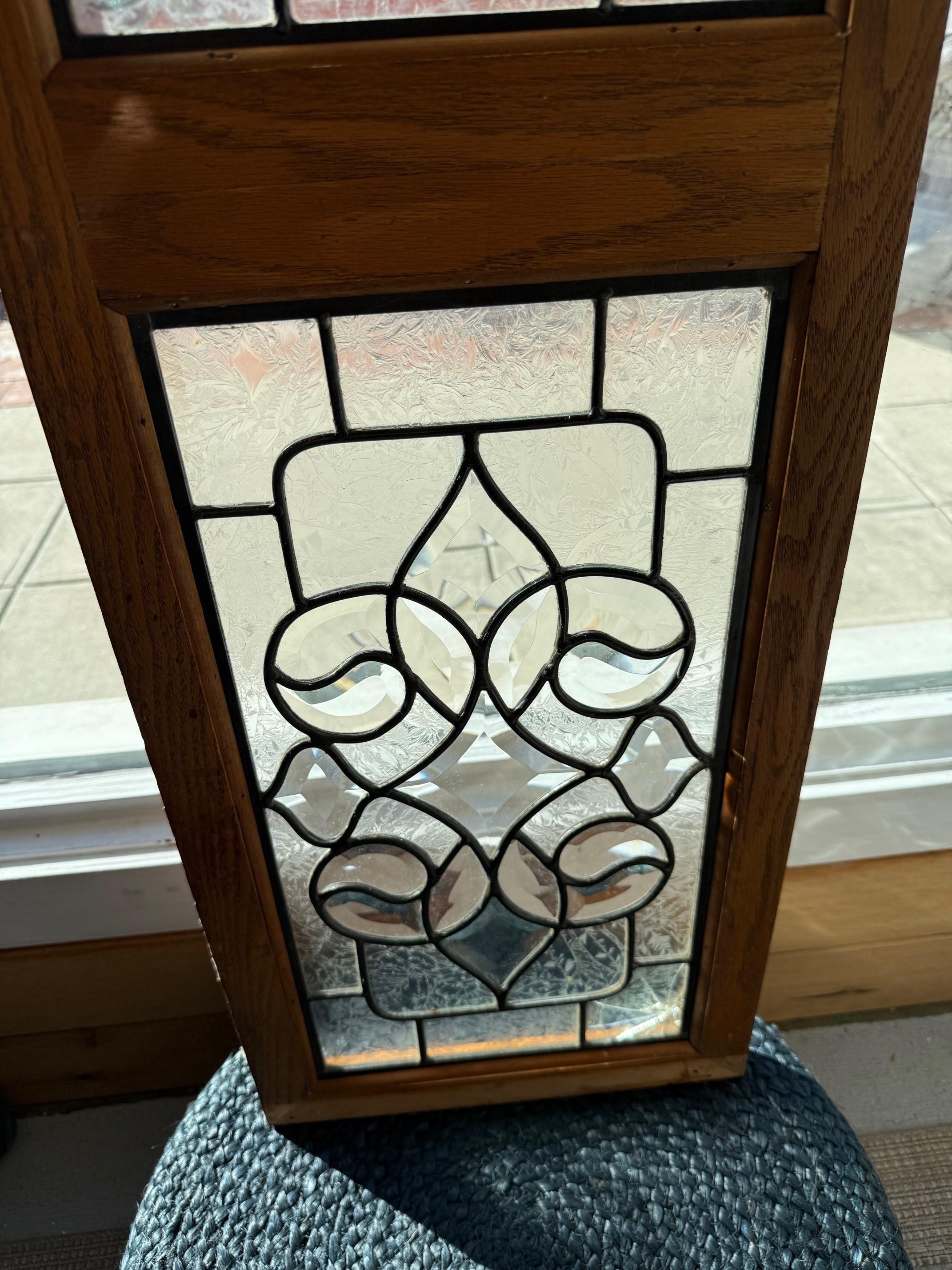 Beveled and Etched Glass Transom, 3 Panels in a Oak Frame For Sale 8