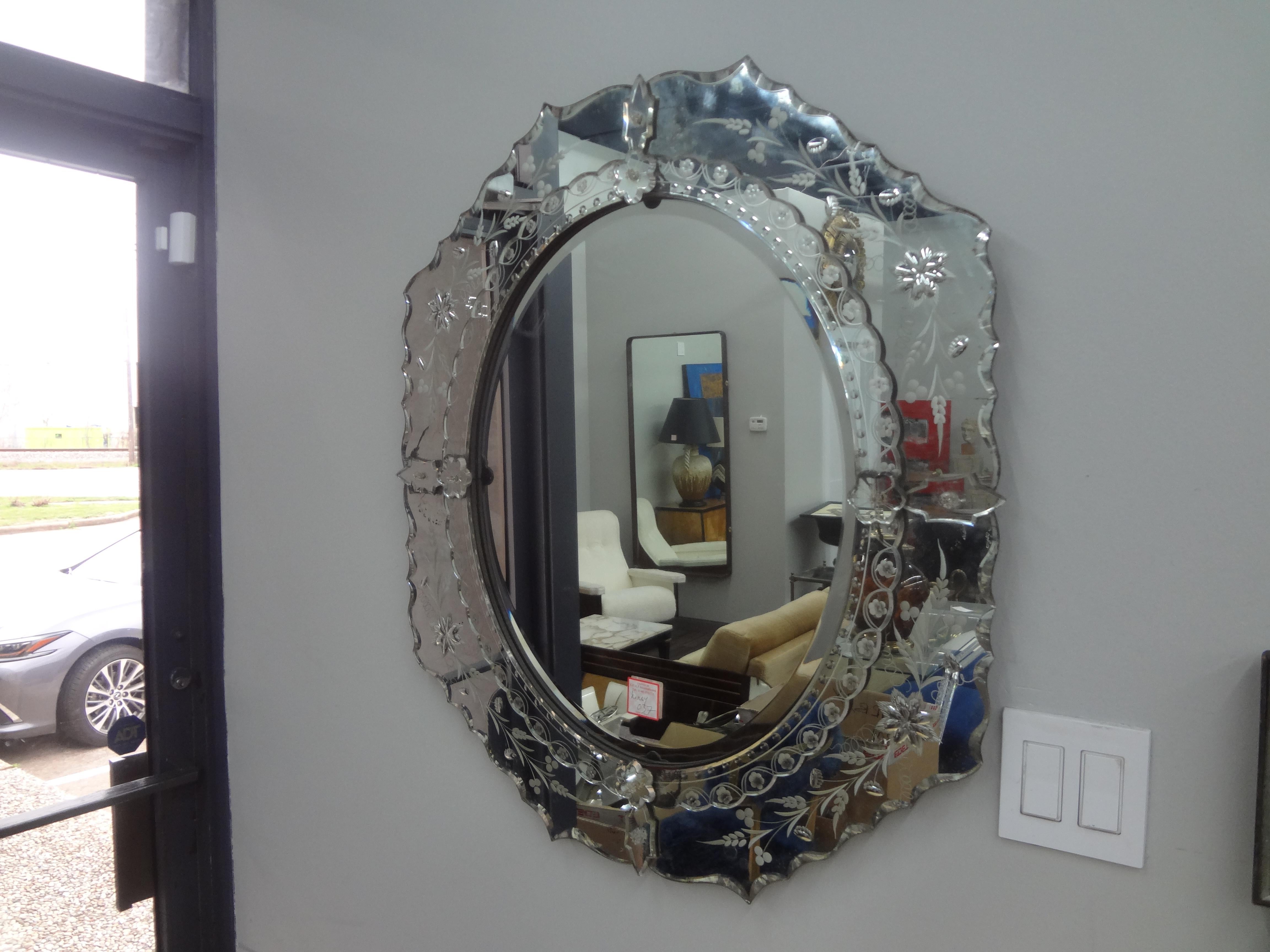 Beveled and Etched Venetian Mirror For Sale 5