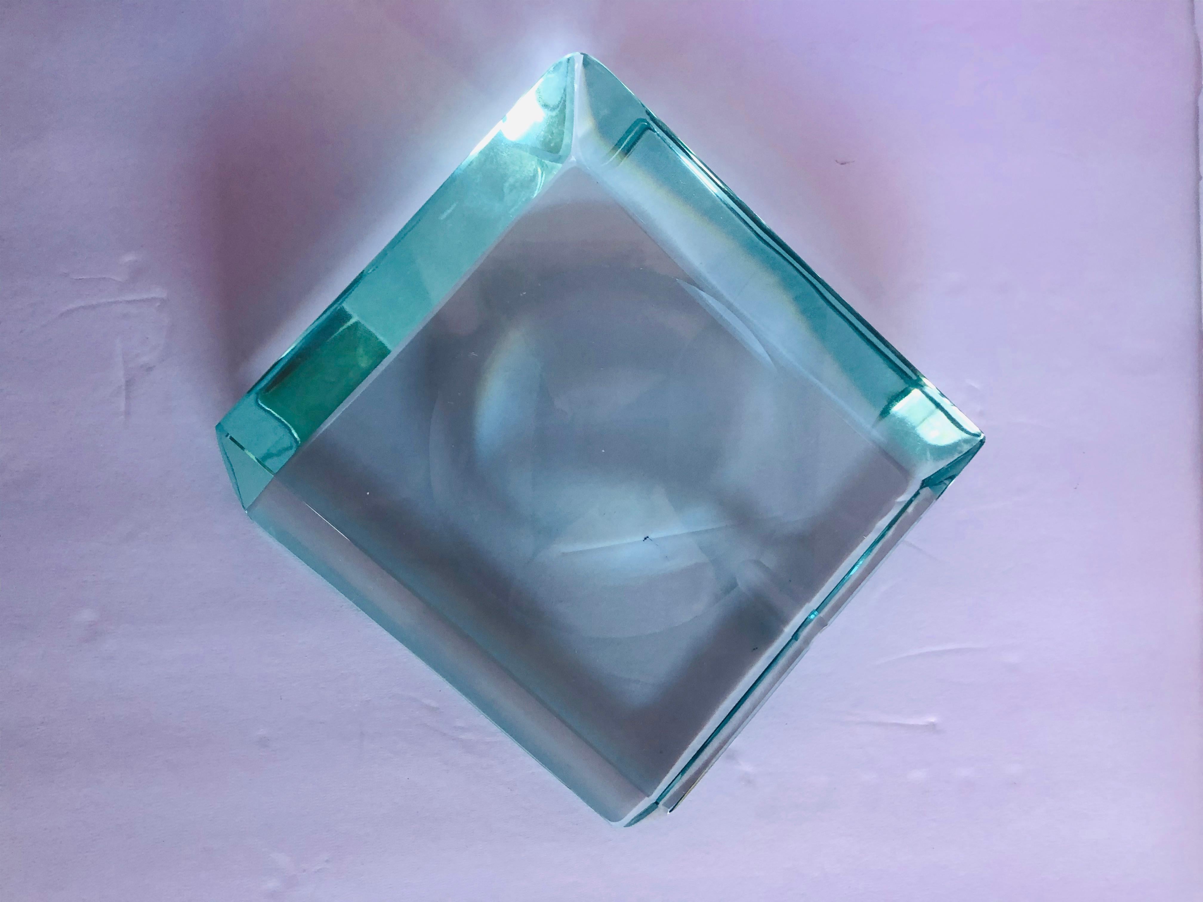 Beveled Glass Ashtray by Fontana Arte For Sale 3