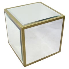 Bevelled Mirror Display Cube