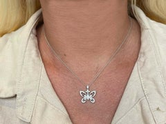 Beverley K Collar Colgante Mariposa Diamante Oro Blanco Macizo