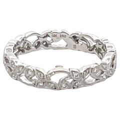 Beverley Kay Eternity-Ring aus 18 Karat Weißgold mit Blumenmuster