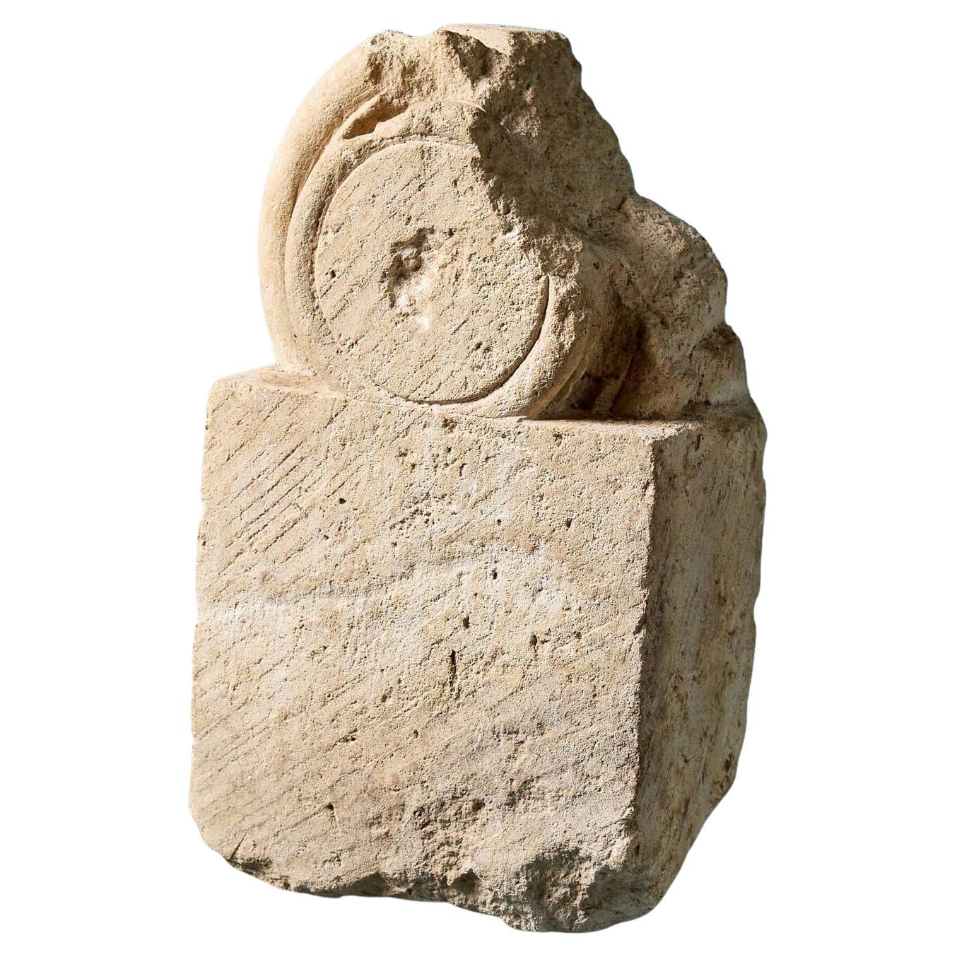Rare chapiteau de colonne en pierre calcaire du 14e siècle de Beverley Minster