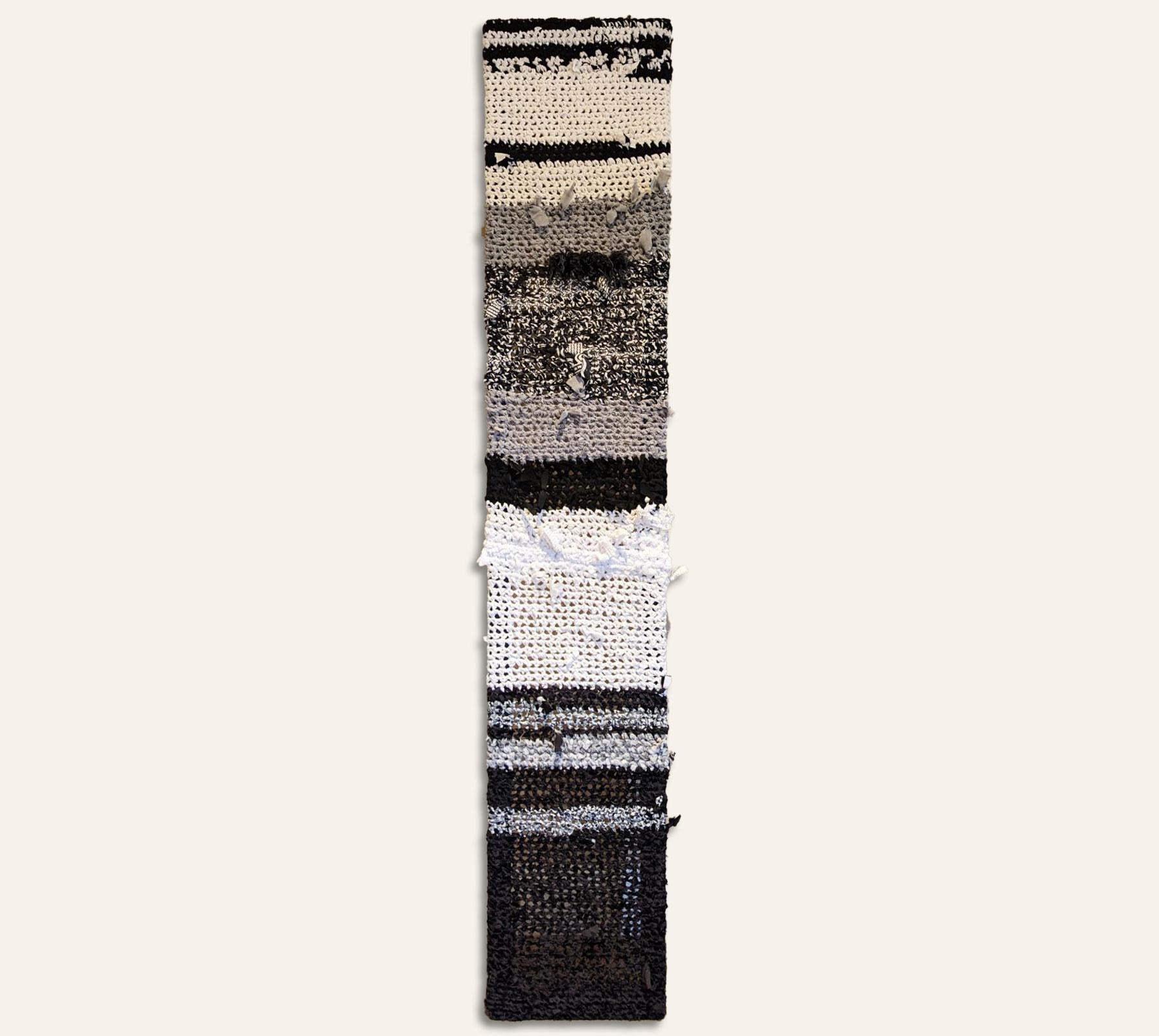 Theodore - Stoff auf Leinwand - Mixed Media Abstract Art von Beverly Bigwood

Über die Künstlerin, Beverly Bigwood
Die preisgekrönte Künstlerin Beverly Bigwood (Bigwood Art) erhielt das größte Kompliment, das ein Künstler in seiner Karriere erhalten