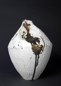 Vessel in White with Gold No 112, Clay Abstract Sculpture, 2021