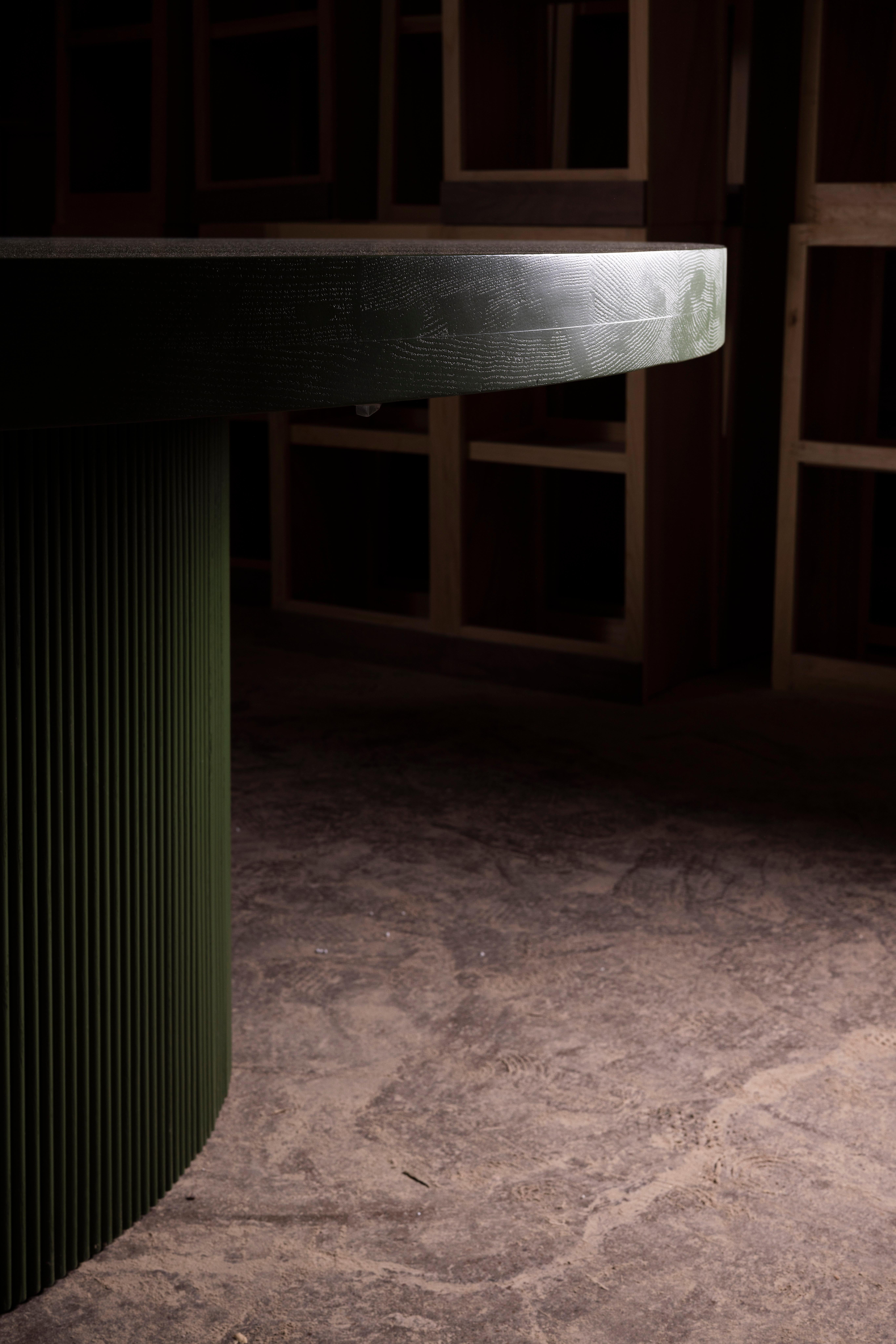 Other Beverly Round Dining Table in Solid Oak with Round Fluted Base by No Age Studio For Sale