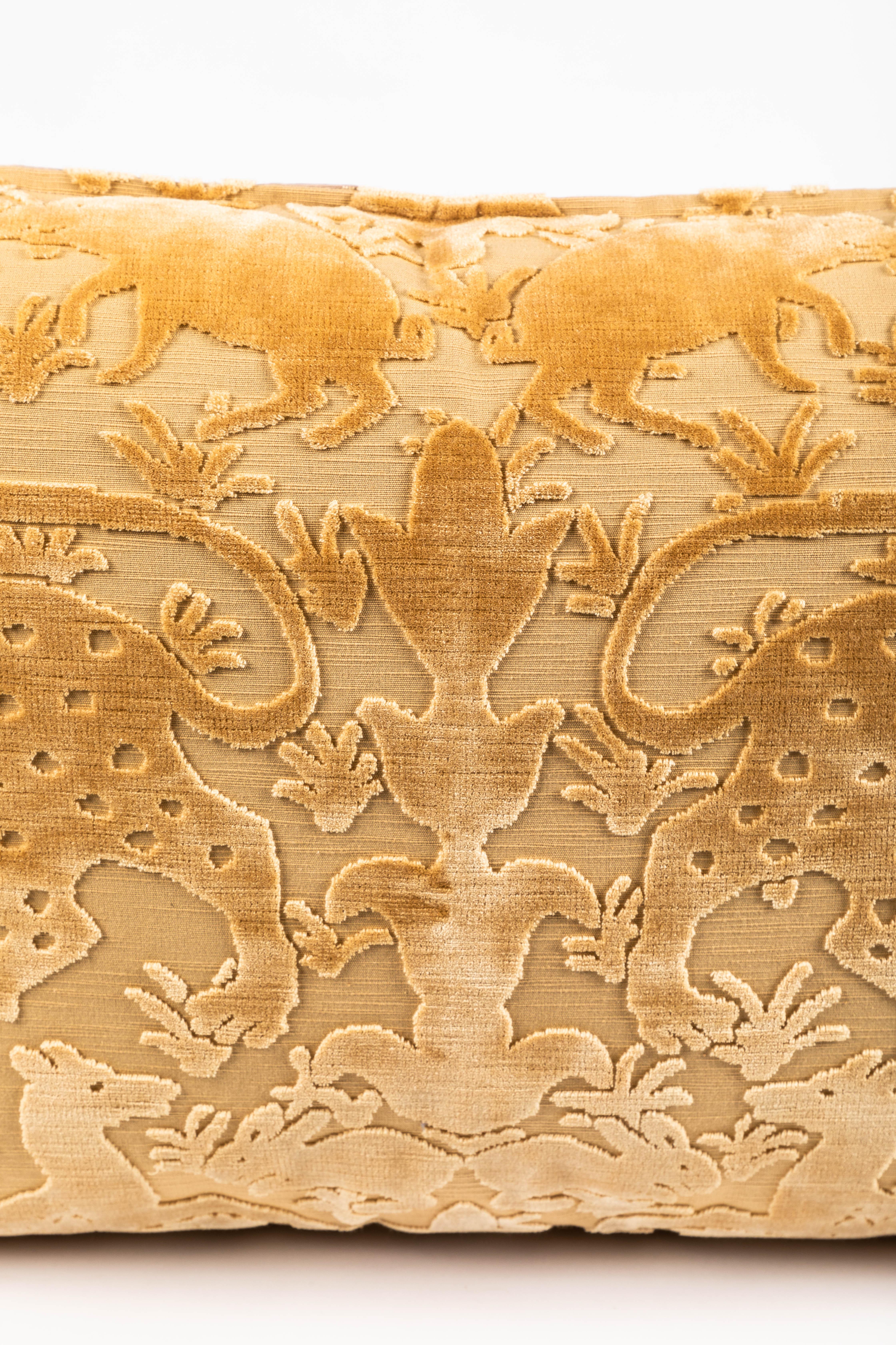 Bevilacqua Animal Motif 'Bestiario' Handcut Gold Velvet Pillow In Good Condition In Chicago, IL