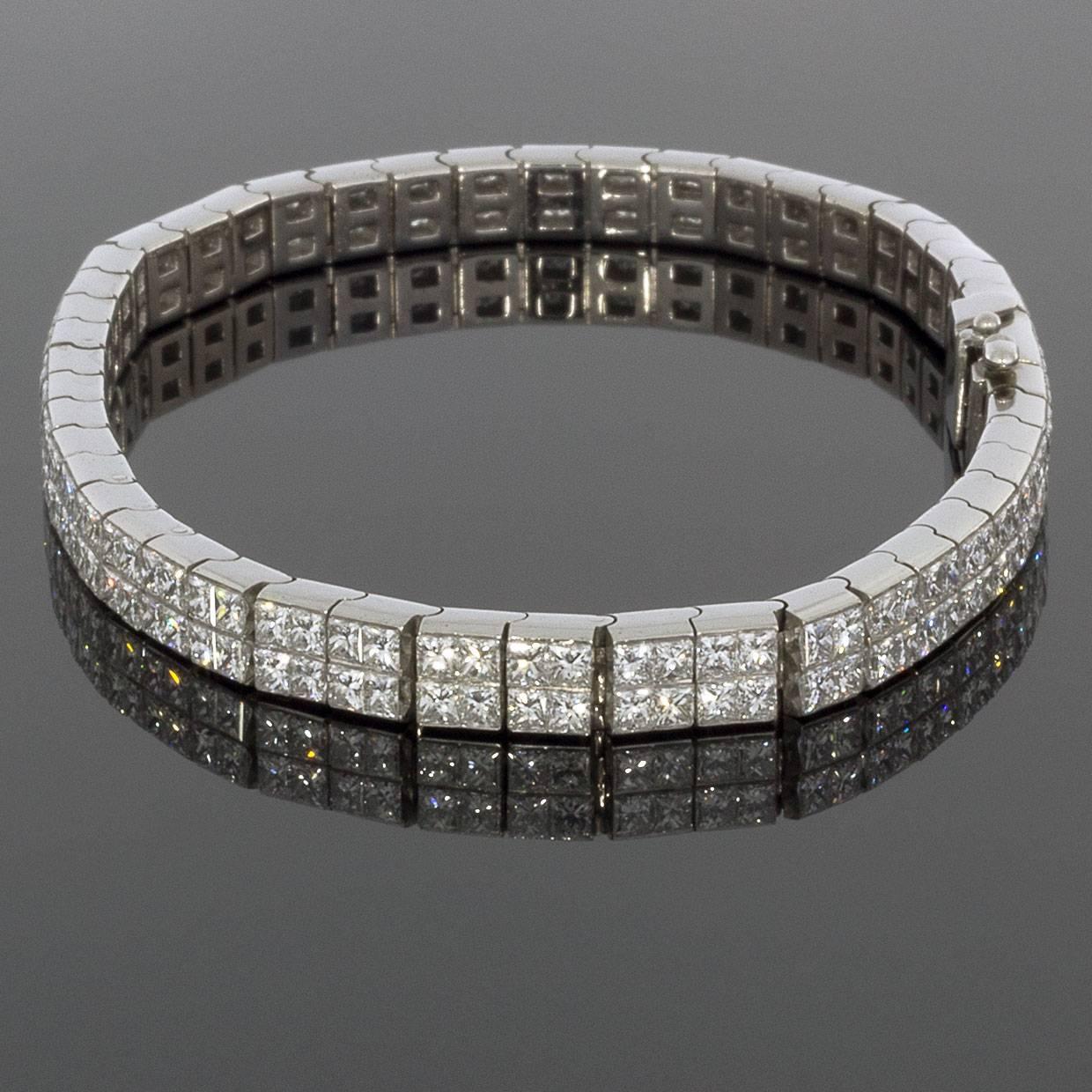 Bez Ambar Quadrillion Cut White Gold 11.88 Carat Diamond Bracelet In Excellent Condition In Columbia, MO