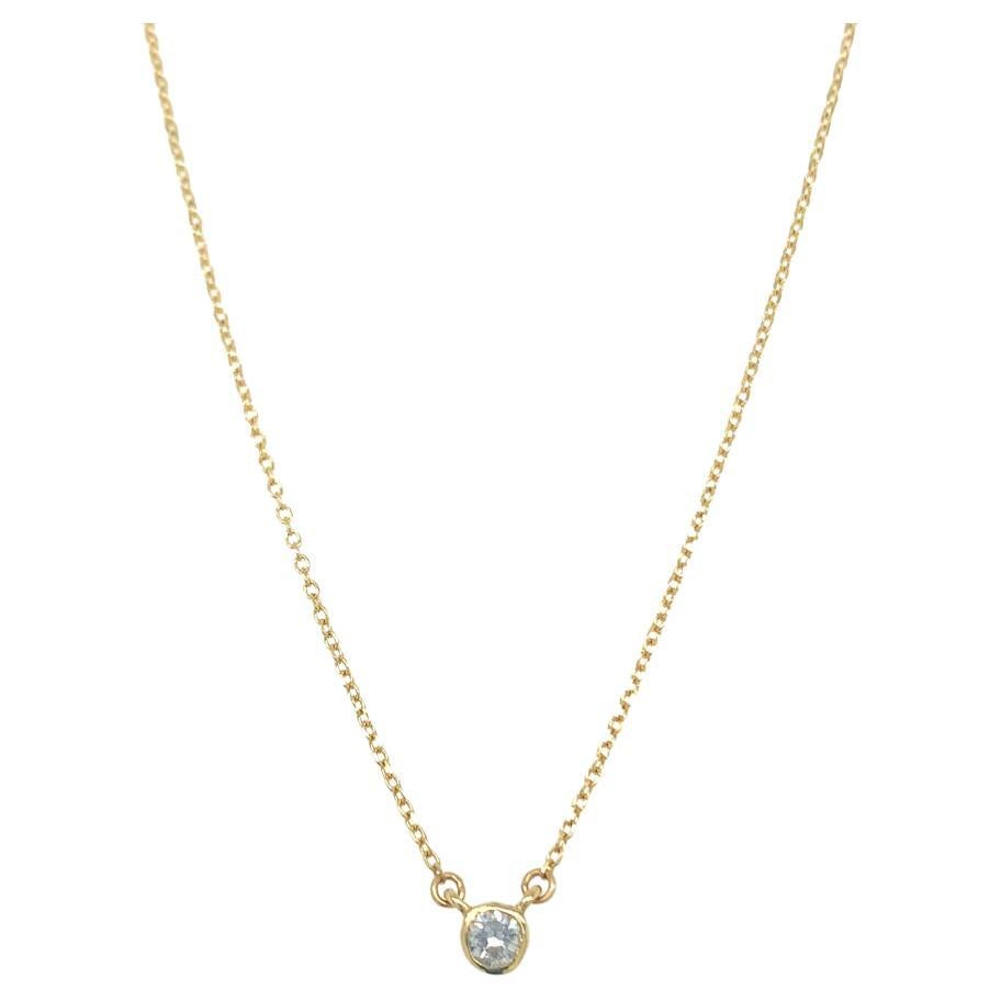 Bezel set 0.12 Carat Diamond Pendant Necklace For Sale 1