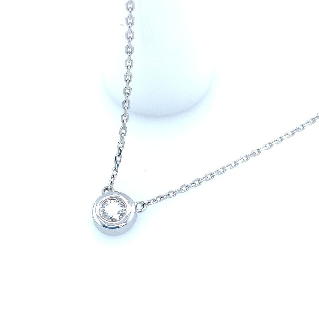 Bezel set 0.25 Carat Diamond Pendant Necklace For Sale 1