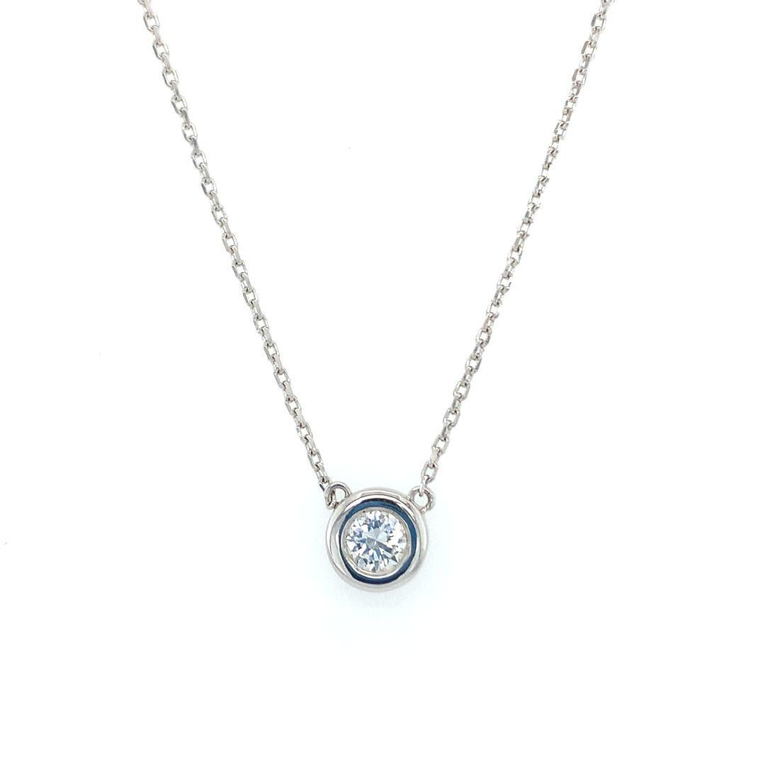 Bezel set 0.50 Carat Diamond Pendant Necklace For Sale 3