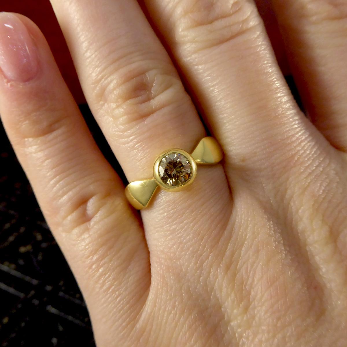 Bezel set 0.60ct Chestnut Diamond Ring in 18ct Yellow Gold In Excellent Condition For Sale In Yorkshire, West Yorkshire