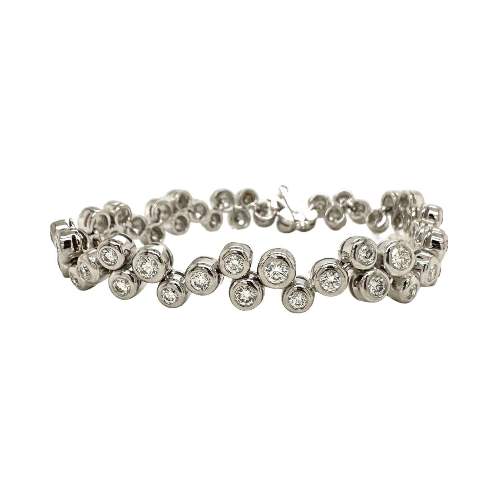 Bezel Set Bubble Diamond Bracelet In 14k White Gold In Good Condition For Sale In Miami, FL