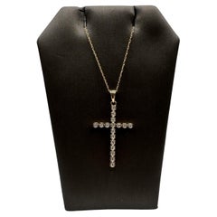 Bezel Set Diamond Cross Necklace in 14kt Yellow Gold – 0.17ctw Diamonds, 18"
