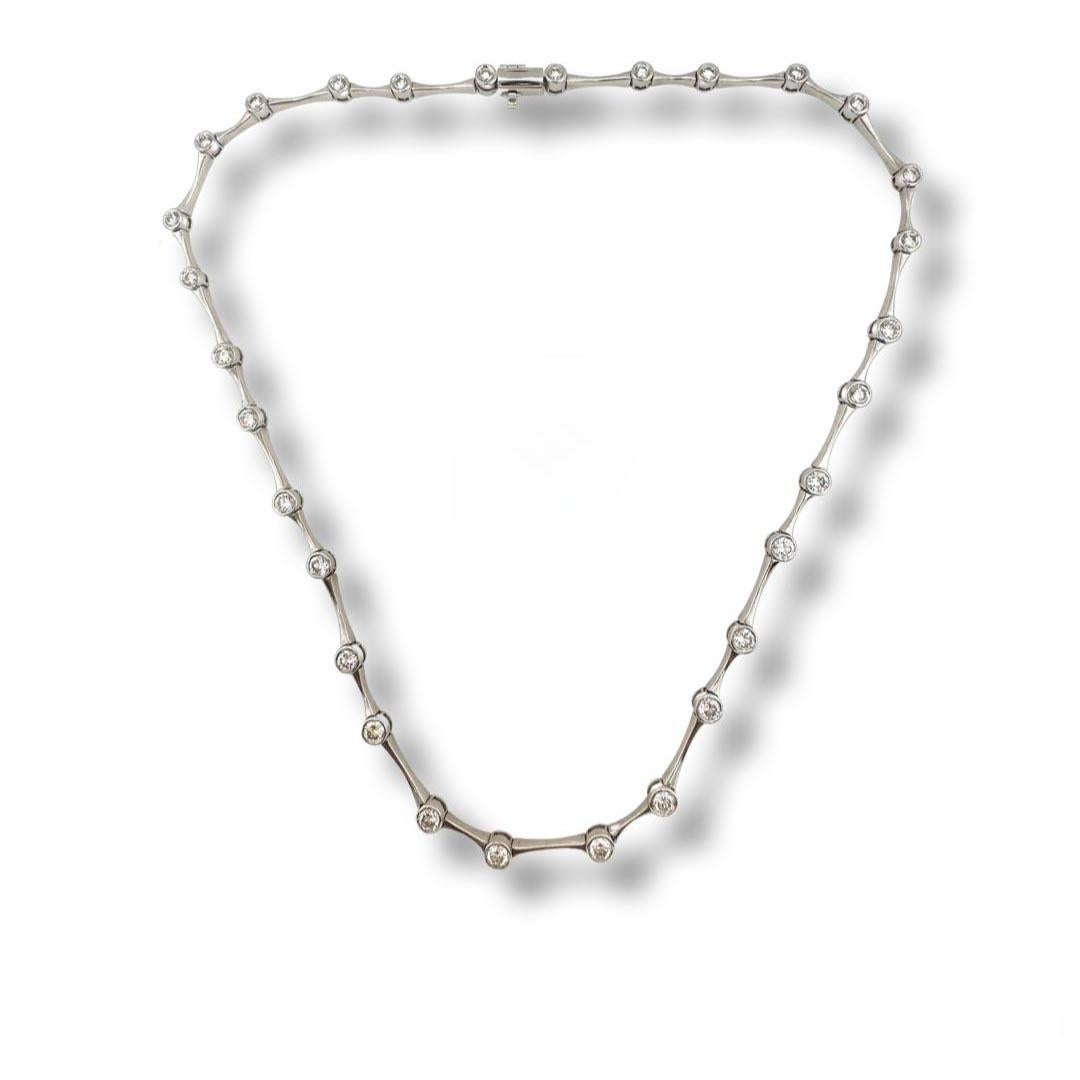 Diamant-Halskette mit Lünette und gegliederten Knochengliedern aus 18k Weißgold (Brillantschliff)