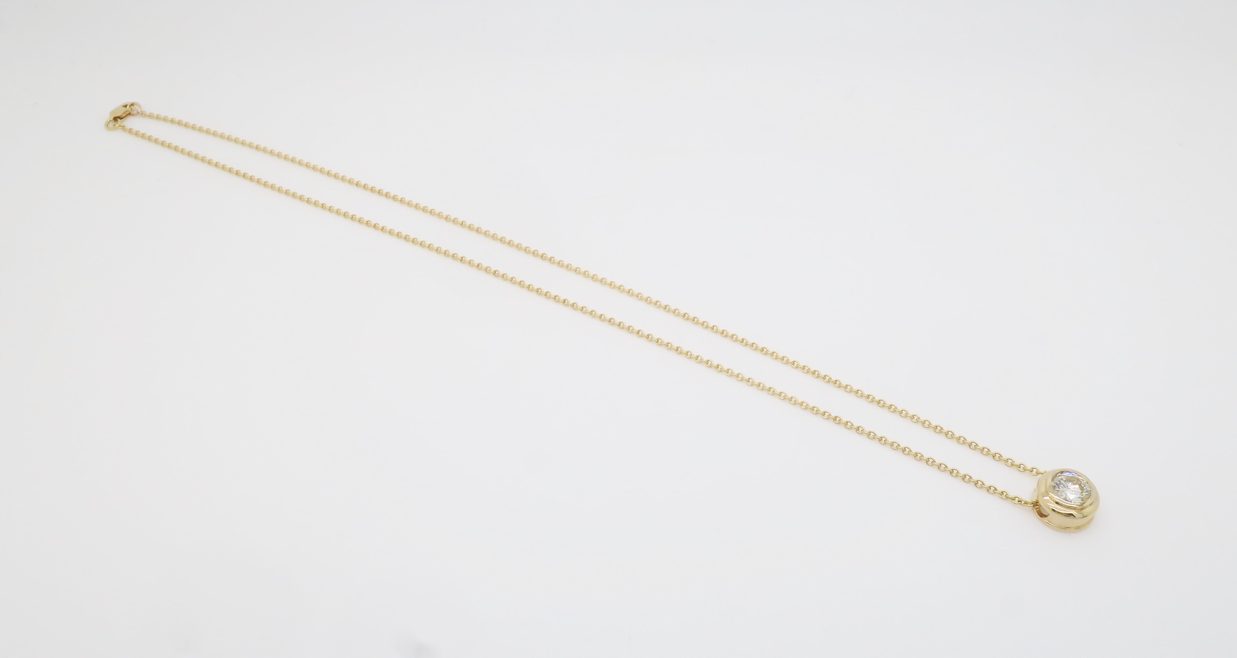 Collana con ciondolo a scorrimento con diamanti incastonati in vendita 2