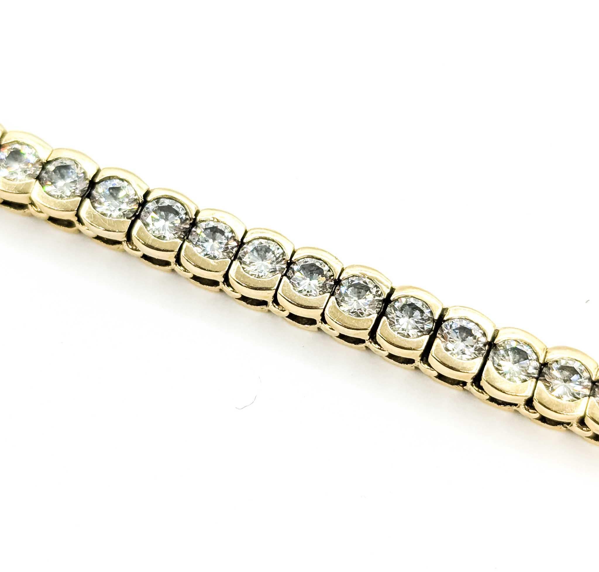 Pulsera de tenis con diamantes engastados en bisel en oro amarillo de 14k en Excelente estado para la venta en Bloomington, MN