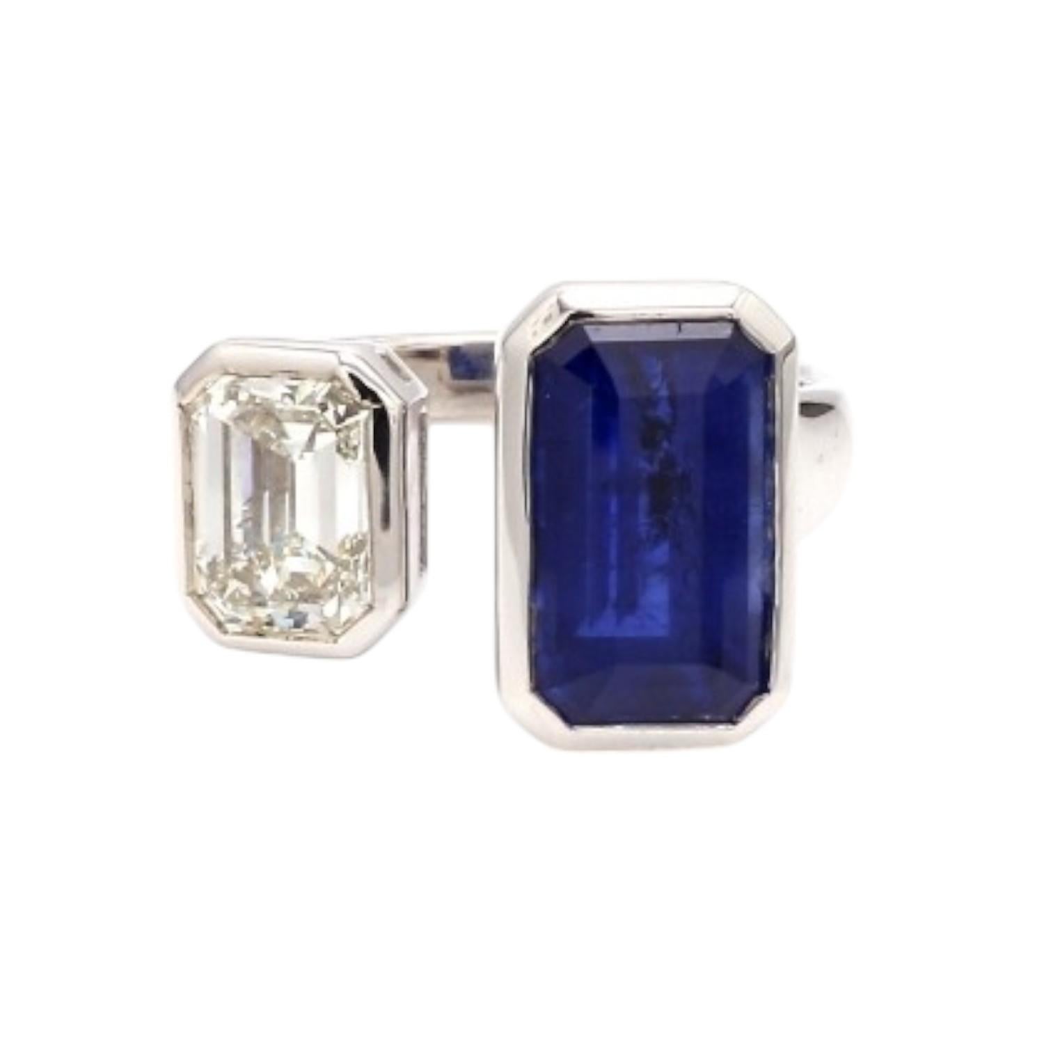 Bague saphir et diamant taille émeraude avec chaton Pour femmes en vente