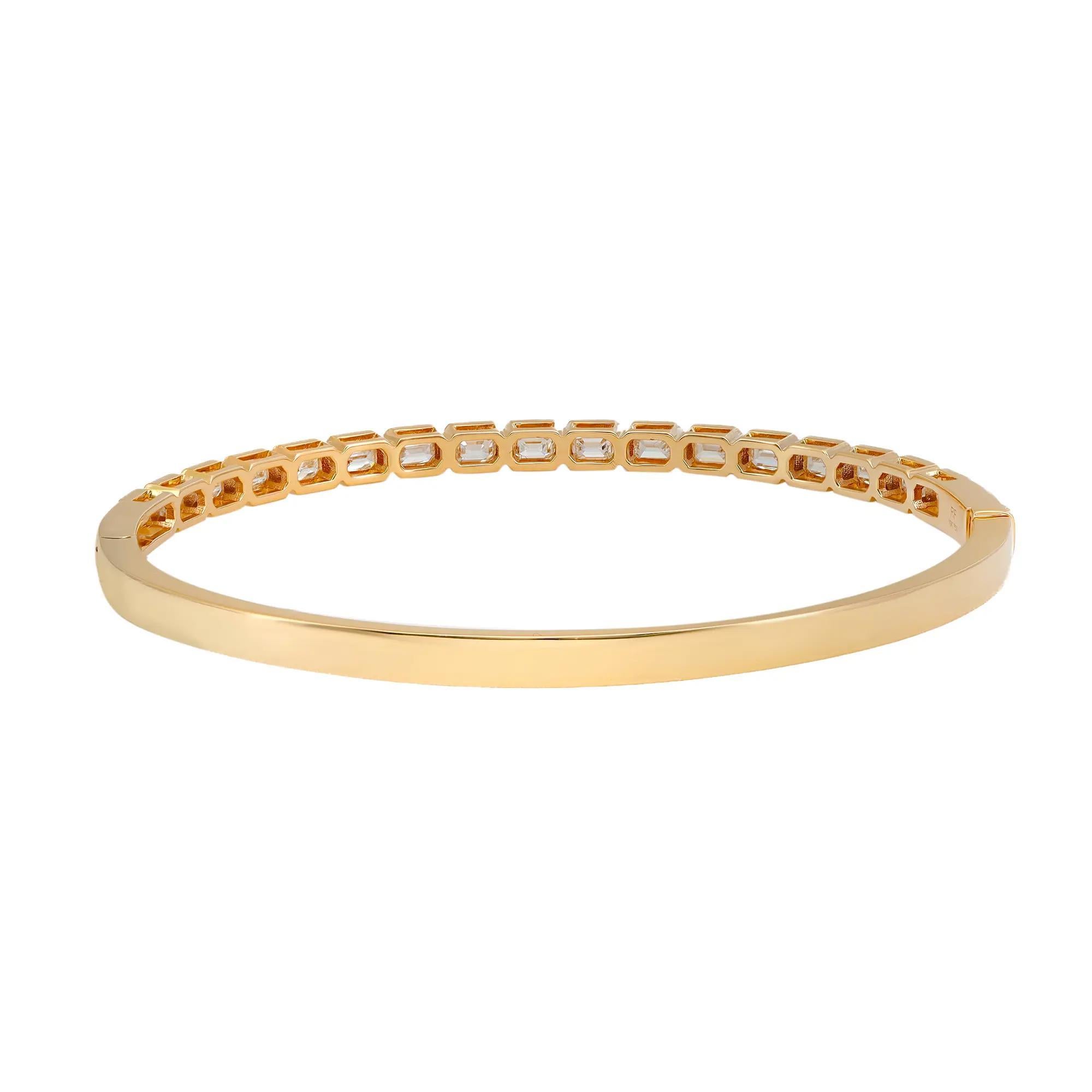 Taille émeraude Bracelet en or jaune 18K serti de diamants taille émeraude 1.94Cttw en vente
