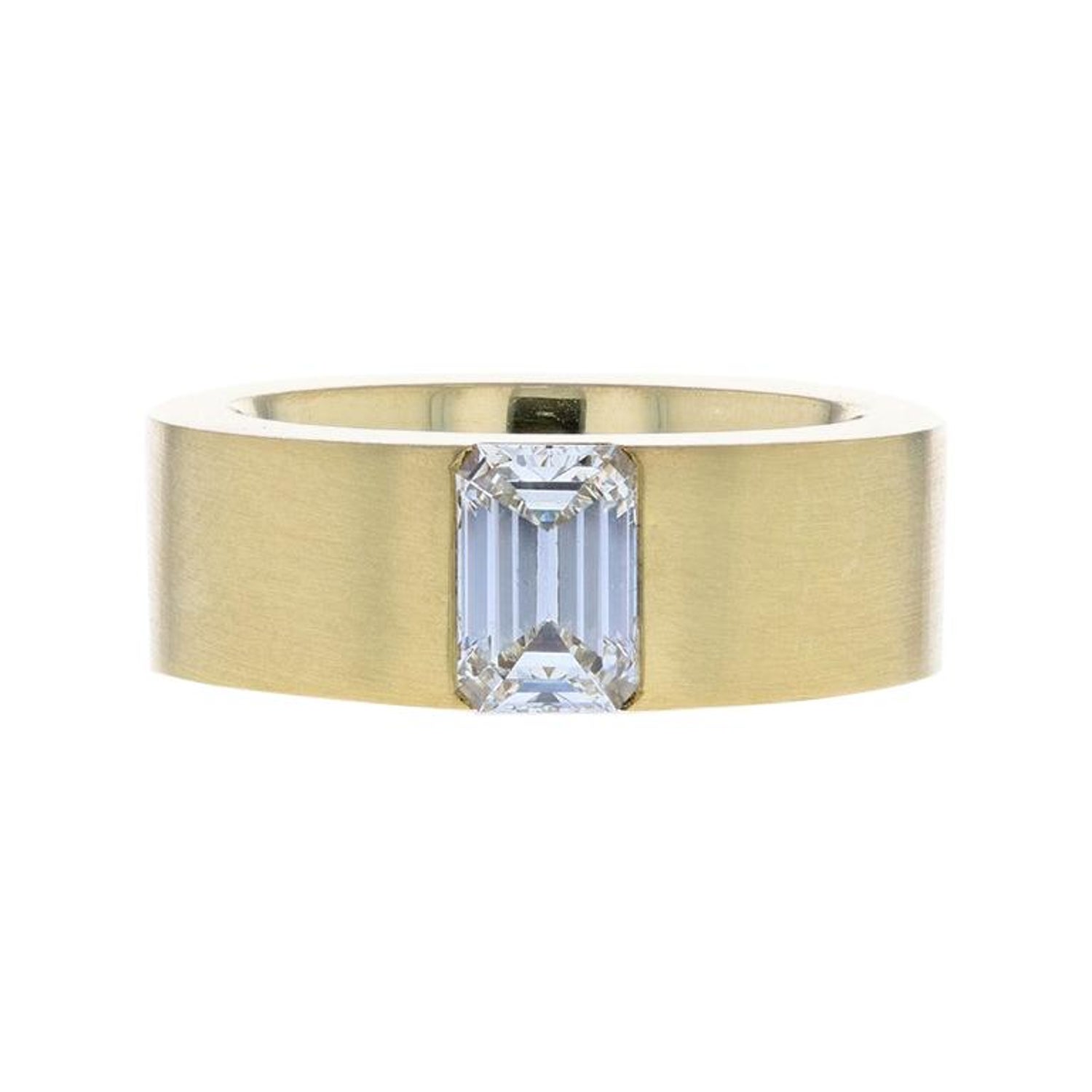 14k White Gold Bezel set Emerald Band Ring 