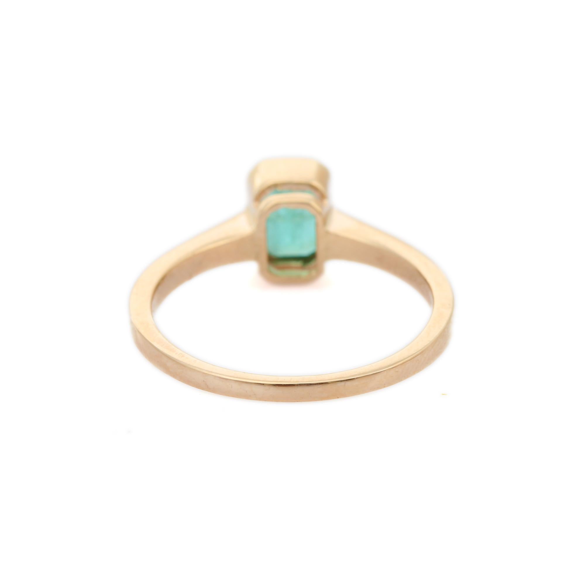 For Sale:  Handmade Bezel Set Emerald Single Stone Ring in 14k Solid Yellow Gold 4