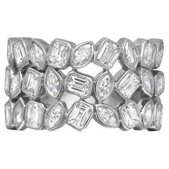 Bague en or blanc 14K sertie d'un chaton et d'un diamant taille émeraude 2.59Ctw SZ 7