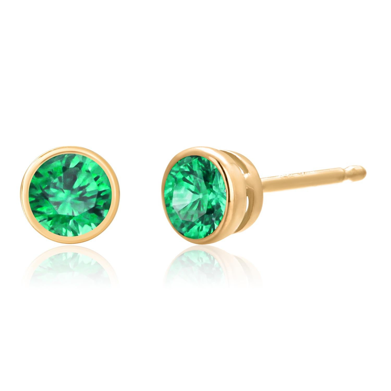 Women's or Men's  Bezel Set Matched Pair Round Emerald 1.30 Carat 0.30 Inch Yellow Gold Earrings.