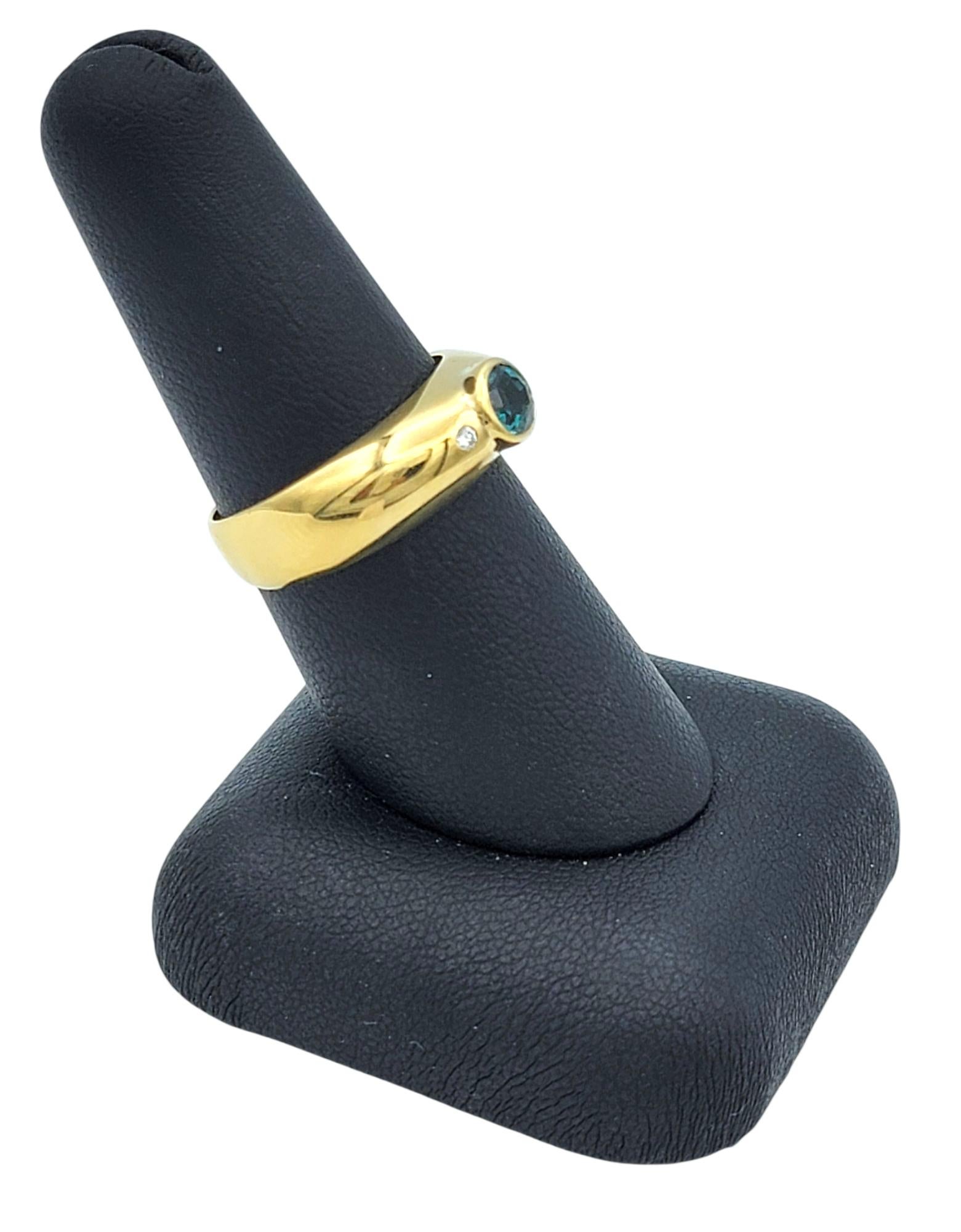 Bezel Set Oval Paraiba Tourmaline and Diamond Band Ring in 18 Karat Yellow Gold For Sale 6