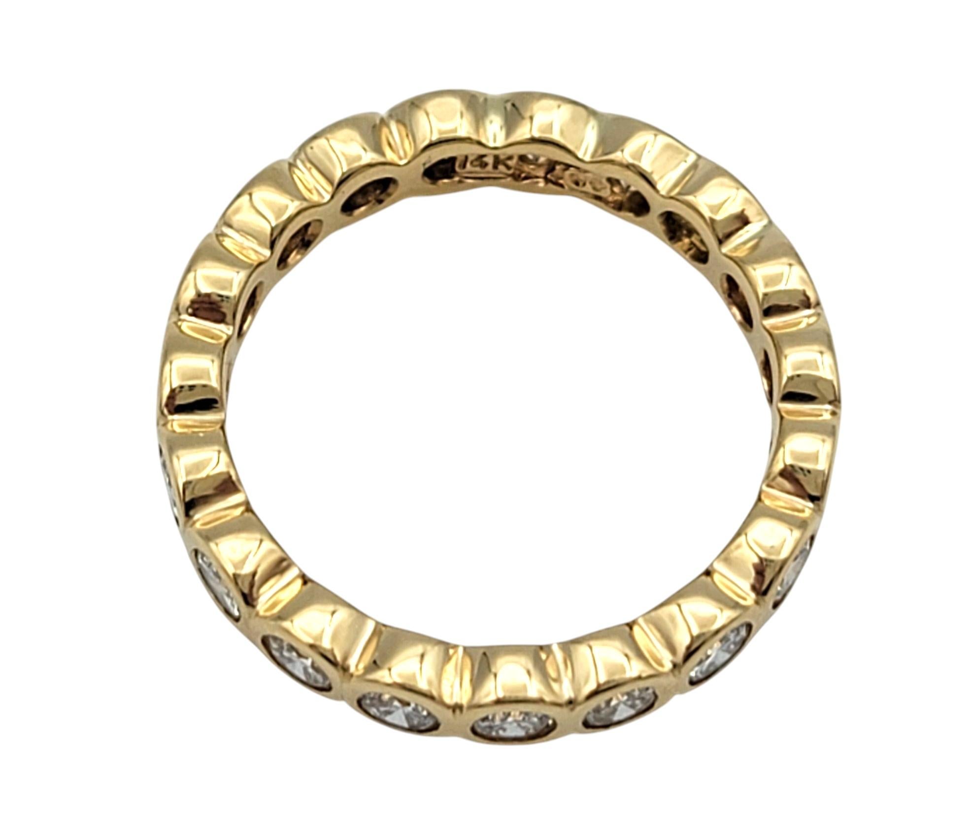 Bezel Set Round Brilliant Cut Diamond Eternity Band in 14 Karat Yellow Gold In Good Condition For Sale In Scottsdale, AZ
