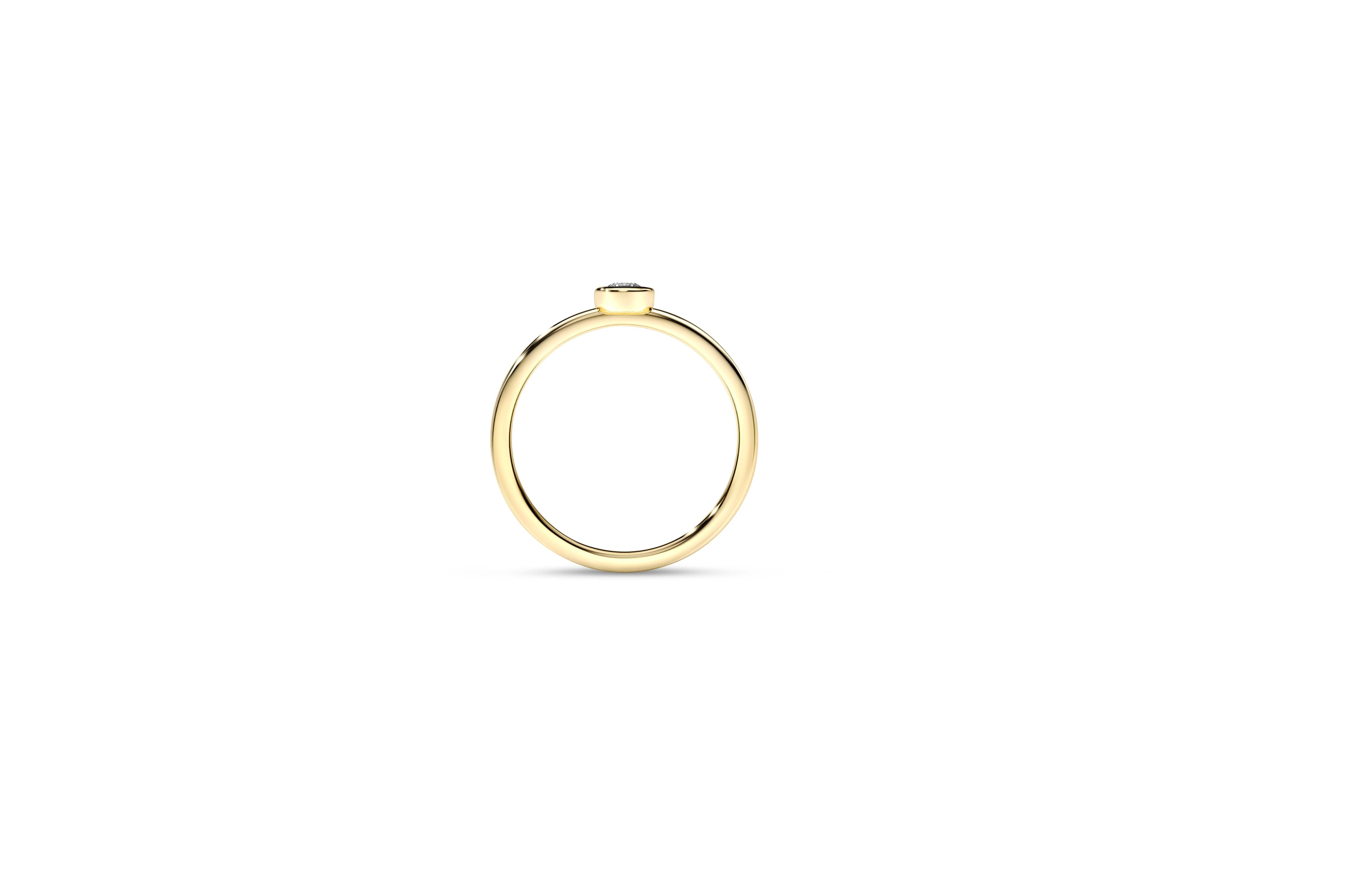 Round Cut Bezel Set Round-Cut Moissanite Engagement Ring in 14k Gold. For Sale