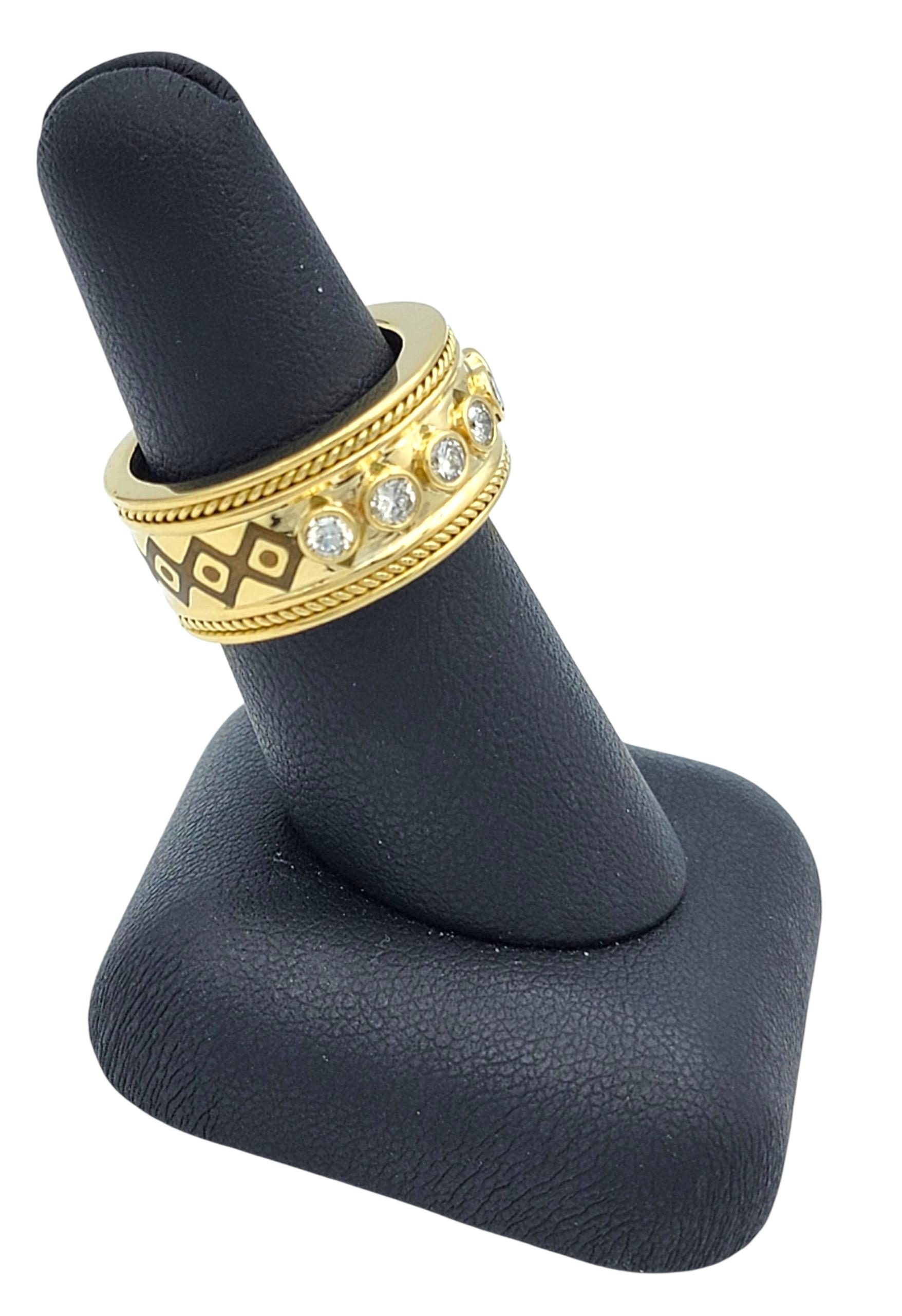 Ring mit geometrischem Motiv aus 18 Karat Gelbgold mit rundem Diamant in Lünette im Angebot 6
