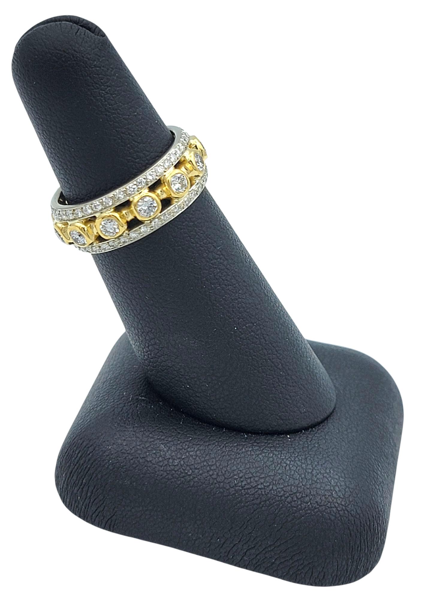 Bezel Set Round Diamond Multi Row Eternity Band Ring in Two-Tone 18 Karat Gold in vendita 4