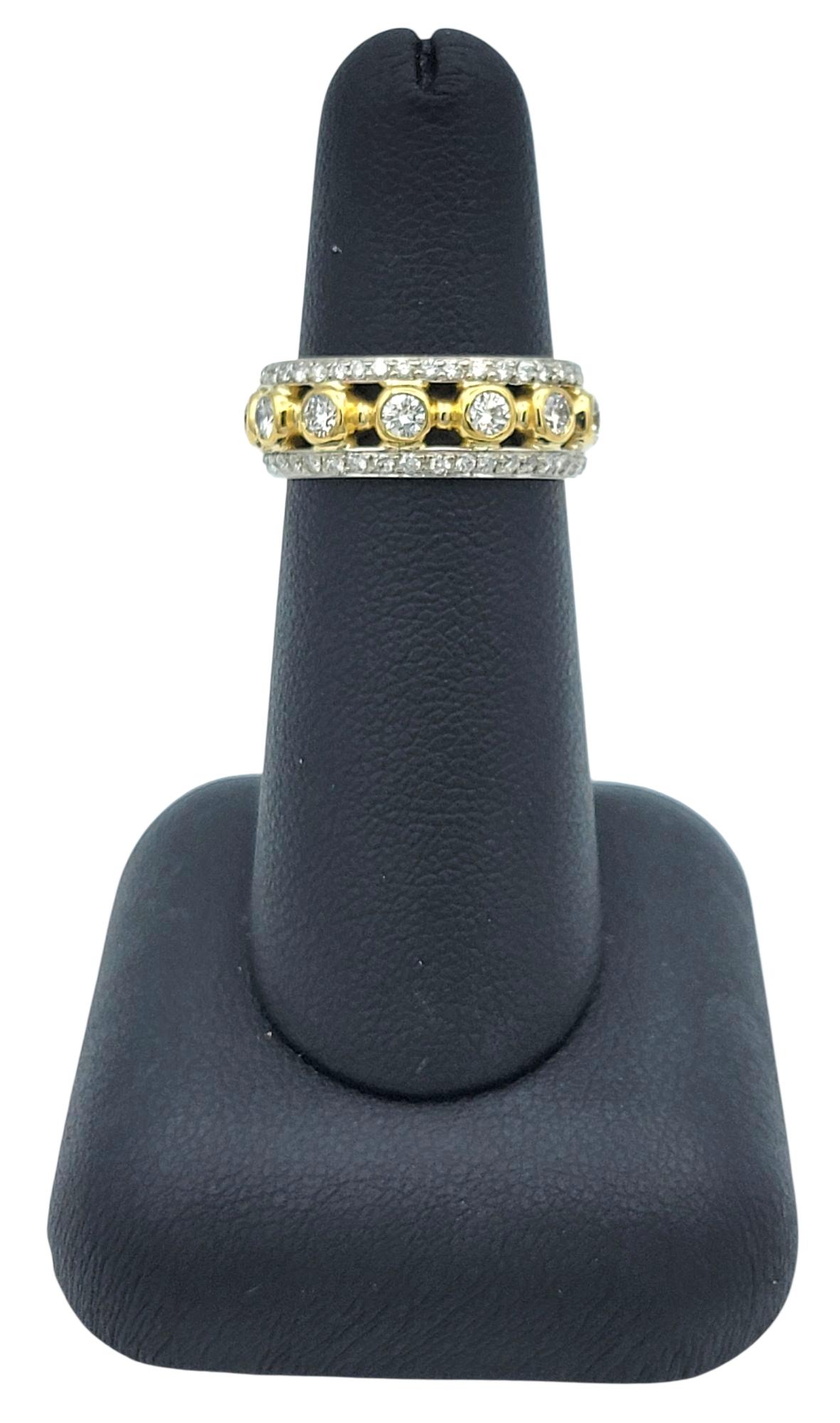 Bezel Set Round Diamond Multi Row Eternity Band Ring in Two-Tone 18 Karat Gold in vendita 3