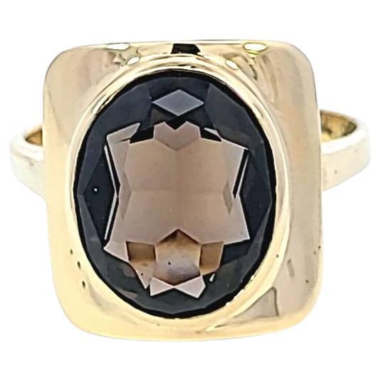 Bezel Set Smoky Quartz in 18 Karat Gold