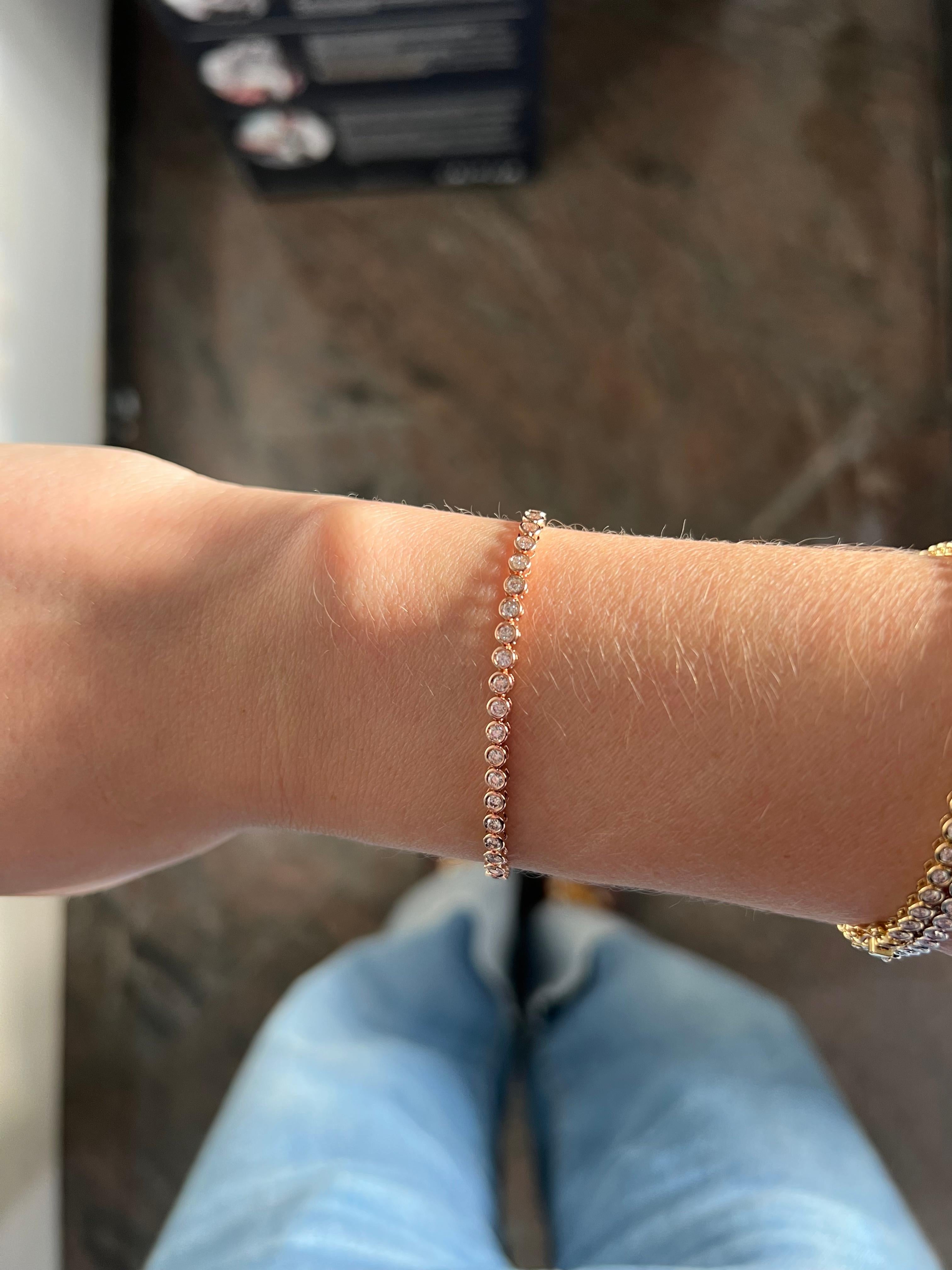 Bezel Set Tennis Bracelet 5.00 Carat in 18 Karat White Gold Natural Diamonds For Sale 1